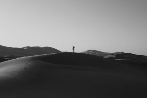 Katie Paterson. Inside this desert lies the tiniest grain of sand, 2010.&nbsp;Silver gelatin photograph, 120 x 80 cm.&nbsp;Courtesy of the artist &amp;amp; PKM Gallery.