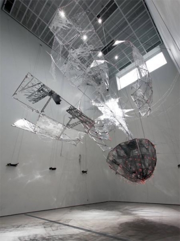 Lee Bul. Aubade III, 2014. Aluminum structure, polycarbonate sheet, metalized film, LED lighting, electronic wiring, stainless-steel and fog machine, dimensions variable.&nbsp;Courtesy of the artist &amp;amp; PKM Gallery.